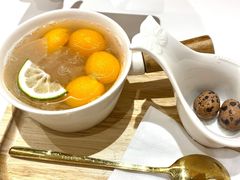 枇杷雪梨银耳羹-炖物24章·顺时轻养茶(杭州大厦店)