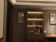 -美豪丽致酒店(西安高新区南二环丰庆公园地铁站店)