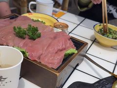 -卤校长重庆火锅(恒隆广场店)