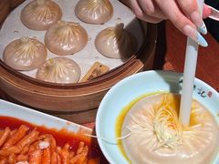 -裕兴记•蟹黄面馆(人民广场店)