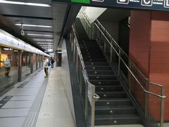 -花园桥(地铁站)