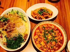 -九转小磨·非遗东北菜(万达广场店)
