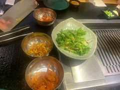 -臻牛烤肉