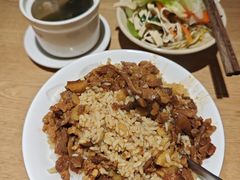 -红猪卤肉饭(大西洋美食城店)