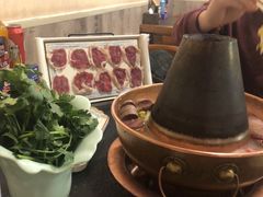 -小窝头炭火铜锅