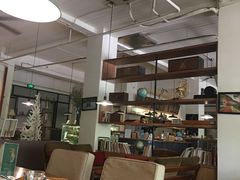 -雕刻时光咖啡馆(交大店)