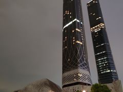 -南京眼步行桥