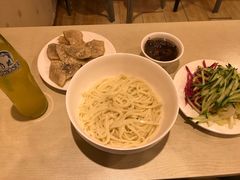 -黑八私房老北京炸酱面