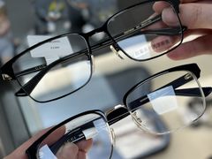 -优视觉视光中心•青少年近视防控(新世界中心写字楼店)