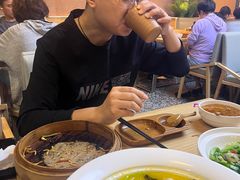 -小六汤包·老字号·中华名小吃(兴庆路店)