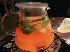 招牌水果茶-食间牛排(重庆路万达店)