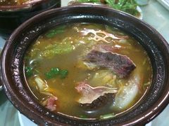 砂锅驴肉-闫家驴肉老店(华电一校店)