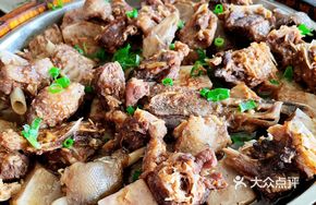 Steamed Goose with Taro