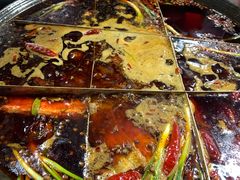 -铜元老码头鳝鱼火锅