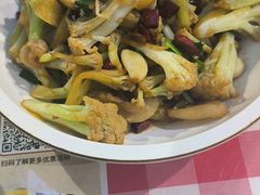 -黄兴南路步行商业街