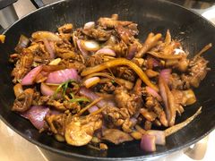 -胡须佬鸡煲四季火锅店(石厦西村直营店)