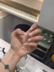 -爱纶美·美甲美睫半永久