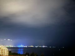 -三亚湾海居铂尔曼度假酒店