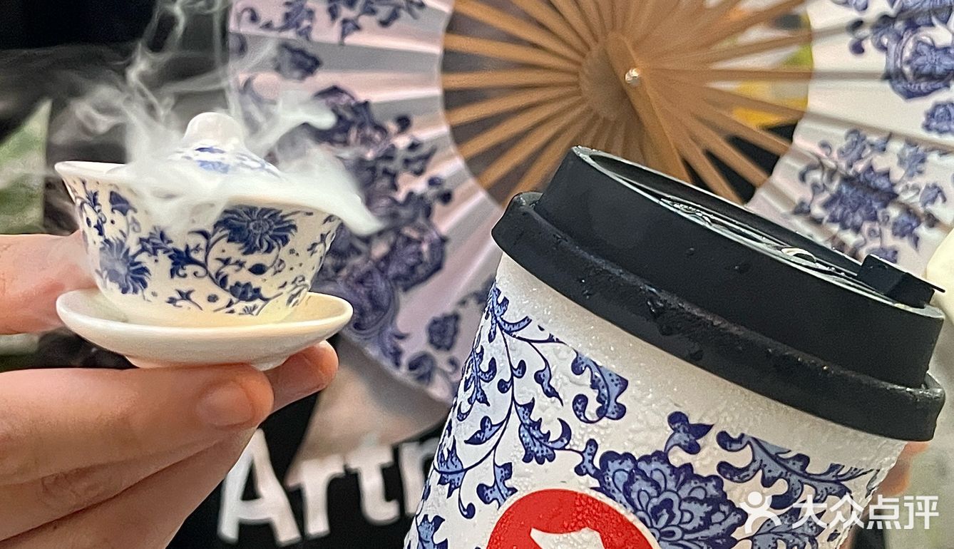 广州人民收到通知了吗？！奶茶免.费送！！！