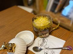 金丝皇菊-新华里咖啡书吧(新华书店小寨店)