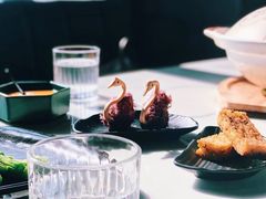 招牌天鹅酥-岁粤Moon·湖景餐厅(月光码头店)