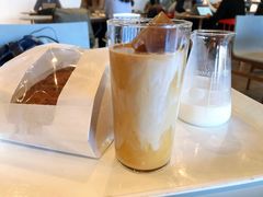 黑砖拿铁-dotcom coffee古点咖啡(致真大厦店)