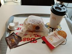 -麦当劳(七宝乐购店)
