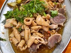 白切鹅杂-无名牌猪脚店