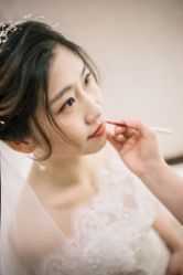 -艾朵婚纱