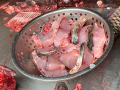 -梅记大块头爆鱼店(乍浦路店)