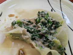 -锅贴王海鲜小馆