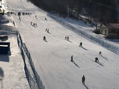 -亚布力新体委滑雪场