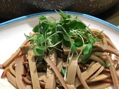 -山城外·非遗酸菜鱼(新都汇融店)