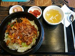 蘑菇烤牛肉石锅拌饭-本粥&拌饭cafe(欧亚新生活店)