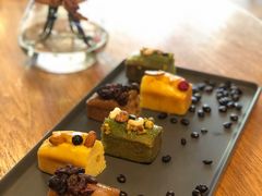 -星巴克臻选(济南万达店)