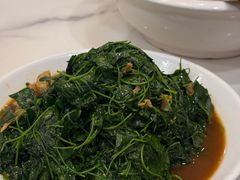 -品鲜村农家菜·阳澄湖大闸蟹(总店)