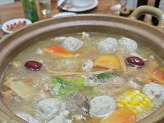 -齐齐衮·廟街生蚝雞煲(荔湾地铁站店)