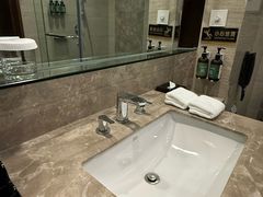 -昆明中心皇冠假日酒店