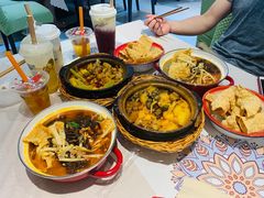 -丽丽三鲜螺蛳粉(田林路店)