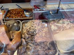 -王浩儿纪六孃甜皮鸭(乐山总店)