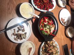 砂锅鸡爪-吕氏疙瘩汤·新鲁菜(济南万象城店)
