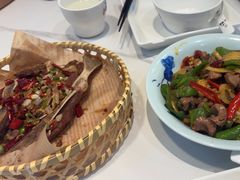 -苏湘小馆·不做预制菜(青年公社店)