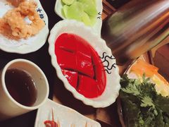 -大龙辣火锅·龙虾·烧烤(湖滨新天地店)