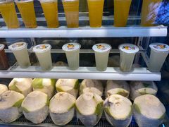 -海口骑楼小吃街