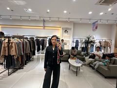 -王府井奥莱临潼小镇(临潼店)