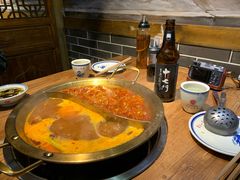 -小天鹅火锅·一线江景洪鼎旗舰店(洪崖洞店)
