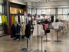 -ZARA(恒隆广场店)
