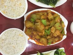 -穆豪麦蒸碗羊羔肉