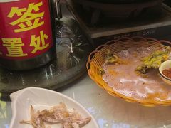 -刘姐啤酒鱼民族演艺餐厅(西街总店)