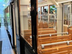 -山顶缆车